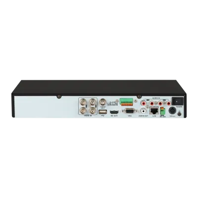 Digital Watchdog - DW-VA1P44T  - VMAX A1 Plus Universal HD over Coax 4-Channel Digital Video Recorder with 4TB Storage
